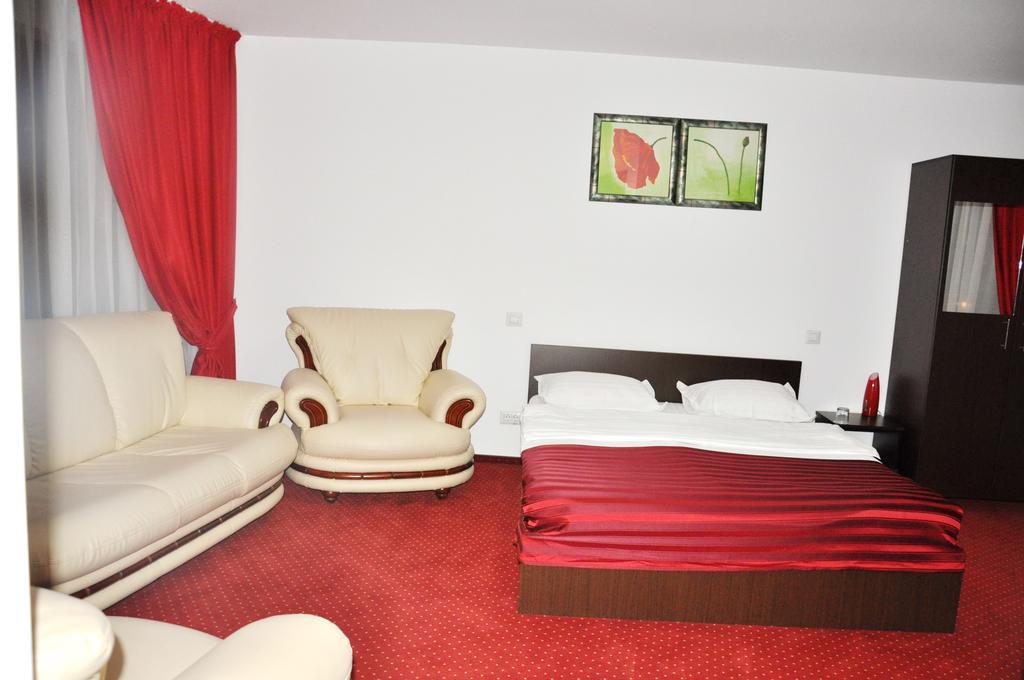 Hotel Thomas บูคาเรสต์ ภายนอก รูปภาพ