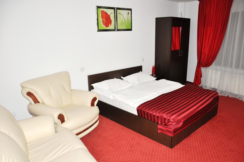 Hotel Thomas บูคาเรสต์ ภายนอก รูปภาพ