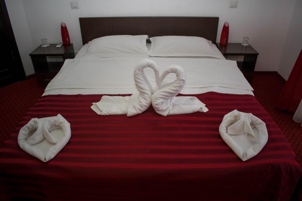 Hotel Thomas บูคาเรสต์ ภายนอก รูปภาพ